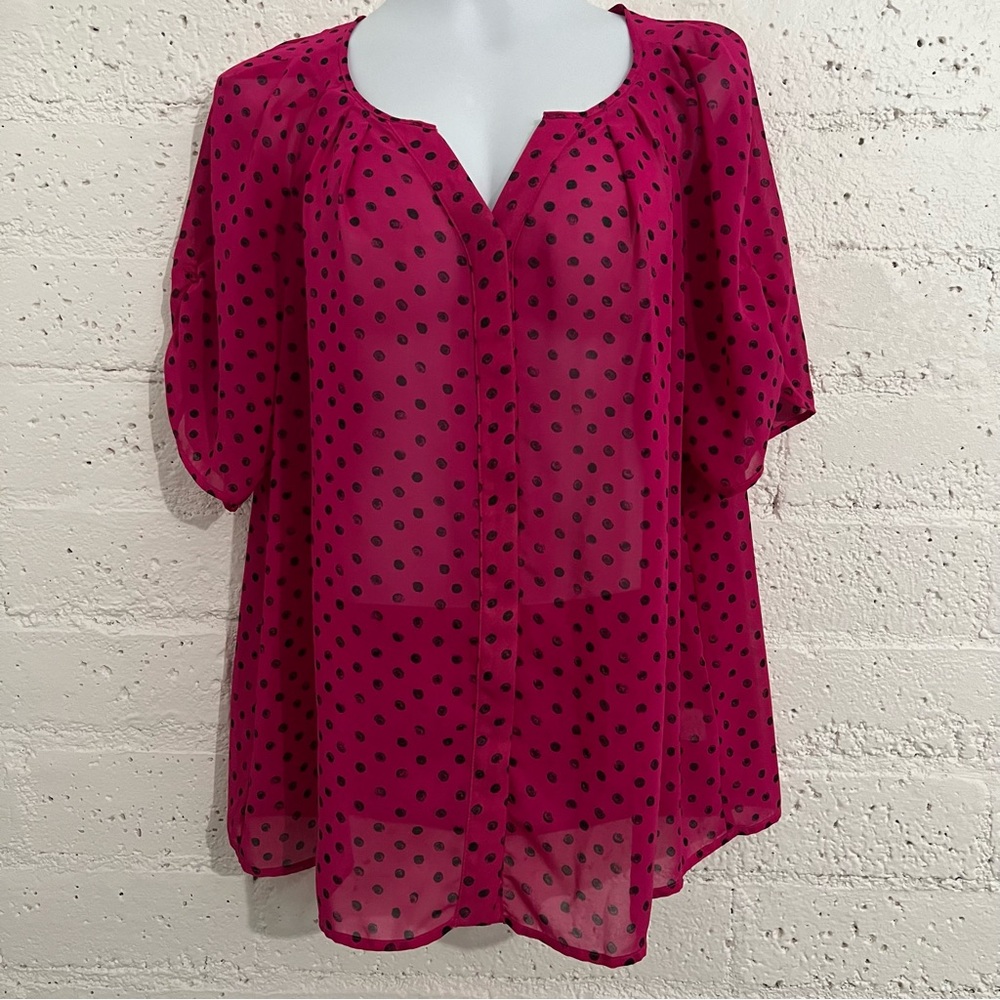 Apt 9 Womens Top 0X Pink Black Polka Dot Short Sleeve Button Front Plus Sheer AV